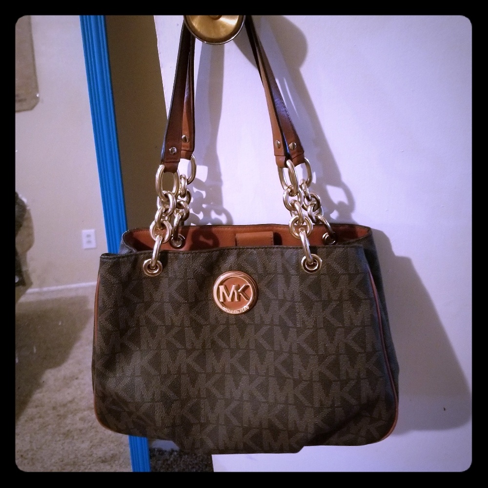 Mk purse